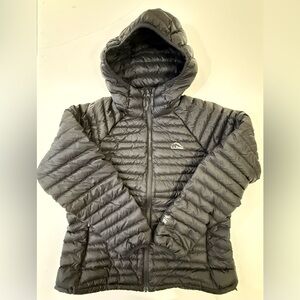 L.L. Bean Ultralight 850 Down Hooded Jacket